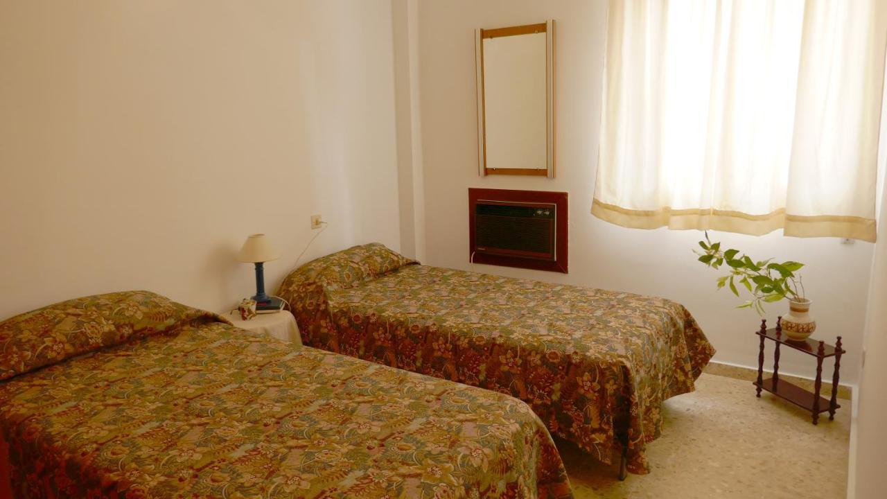 Casa Soleada En Calle Tranquila Sevilla Exteriör bild